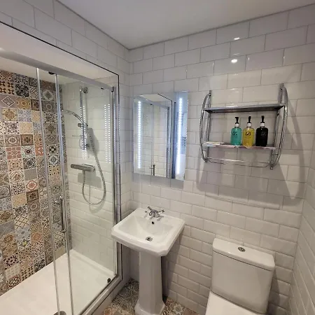 Georges Place ヨーク