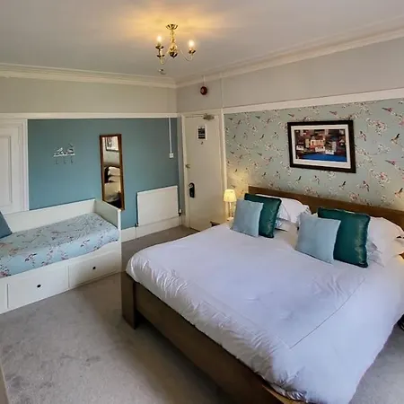 Pensionat Georges Place 3*